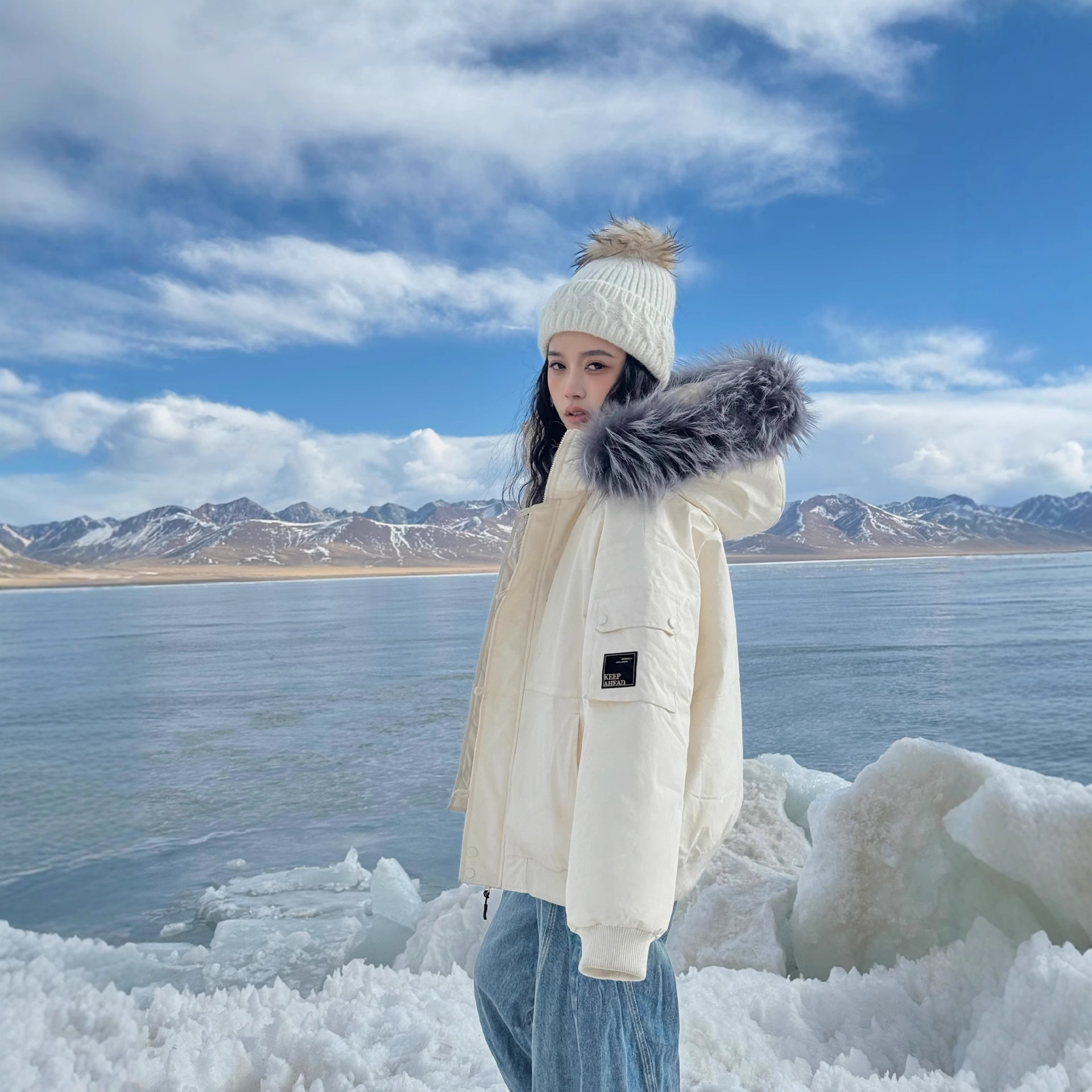 Ventas rápidas de ropa de mujer transfronteriza estilo retro americano superando la chaqueta de cuello de lana con capuzas gruesas de invierno