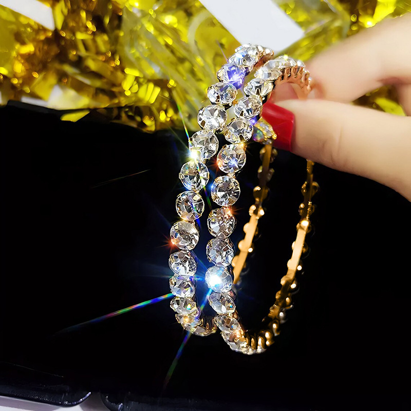 Circle Copper Elegant Glam Exaggerated Earrings display picture 5