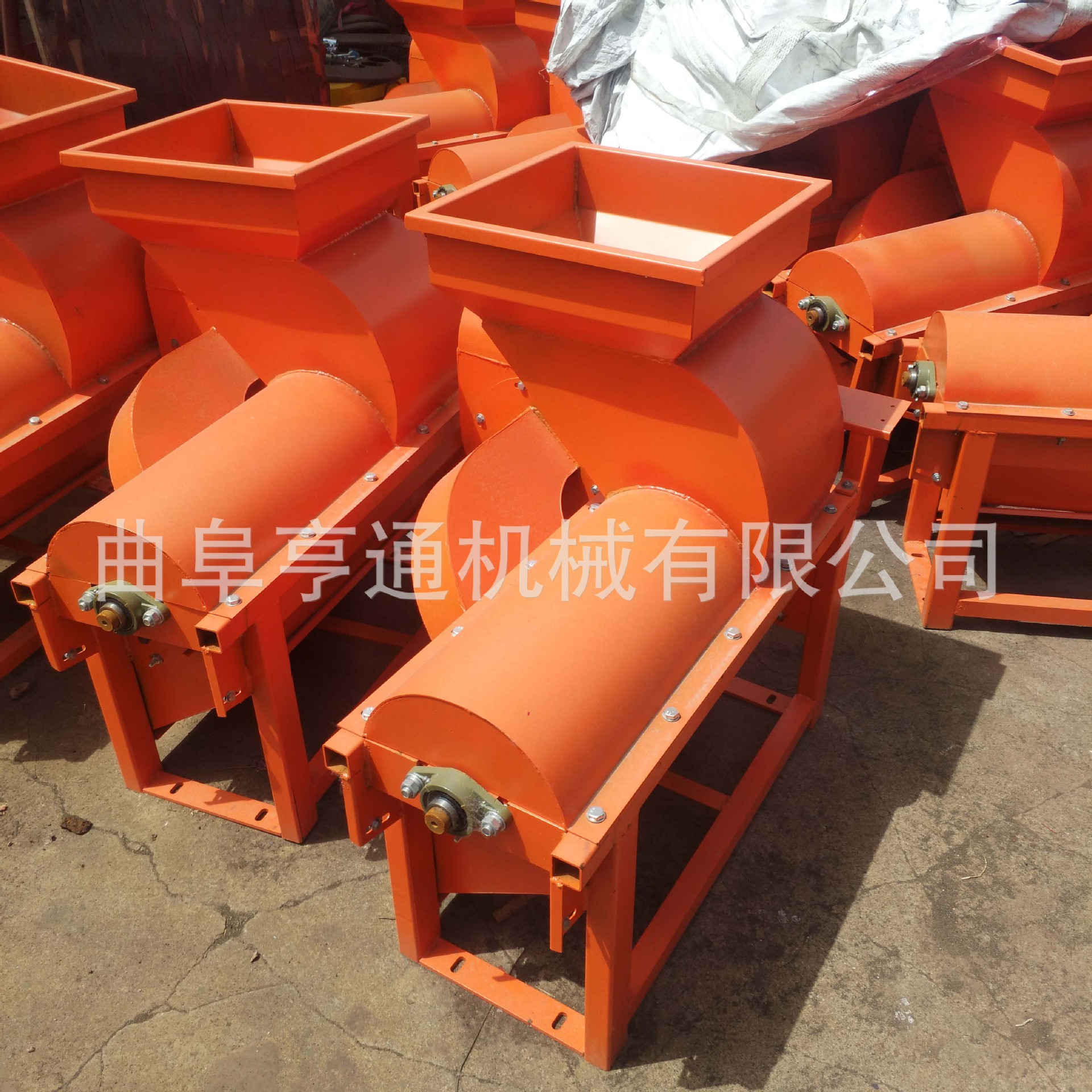 出口玉米脱粒机柴电两用玉米撕皮脱粒机干湿两用苞米打粒机批发