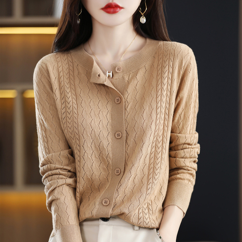 Summer thin woolen cardigan with a round collar