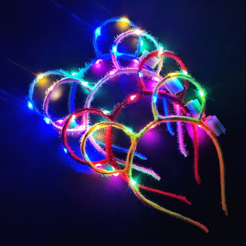 빛나는 미키 마우스 귀