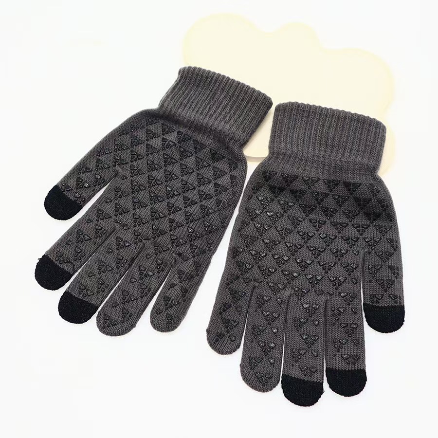 cross-border amazon knitted warm touch screen gloves men and women glue dispensing non-slip winter fleece-lined hot selling adult cold-proof