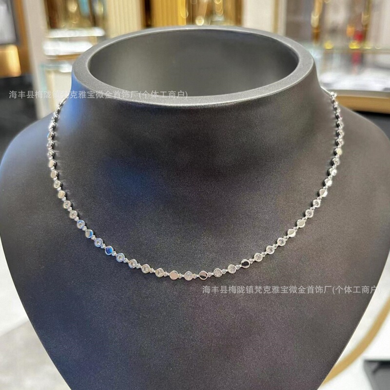 High-End Precision Round Bead Bubble Necklace for Women, V-Shaped Gold Inlaid Moissanite Clavicle Chain with Adjustable Cord, Light Luxury Fashion Trend High-End Precision Round Bead Bubble Necklace for Women, V-Shaped Gold Inlaid Moissanite Clavicle Chain with Adjustable Cord, Light Luxury Fashion Trend