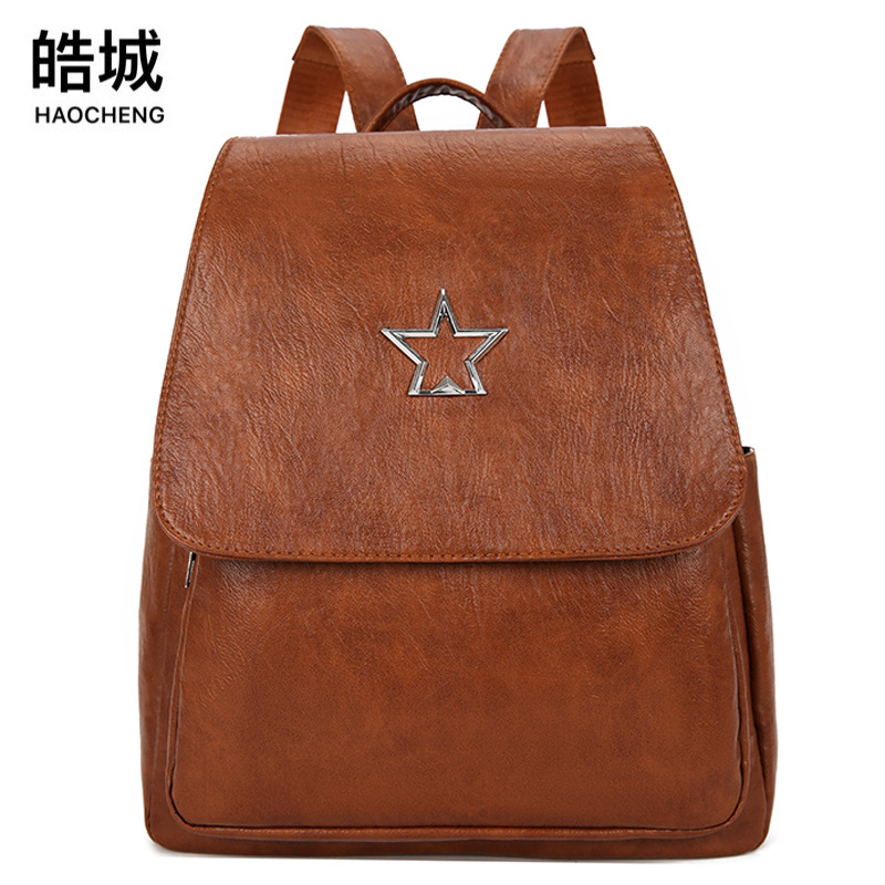 2023 otoño e invierno nuevo estilo casual señoras de cuero suave mochila simple retro de gran capacidad de mamá de mediana edad al por mayor