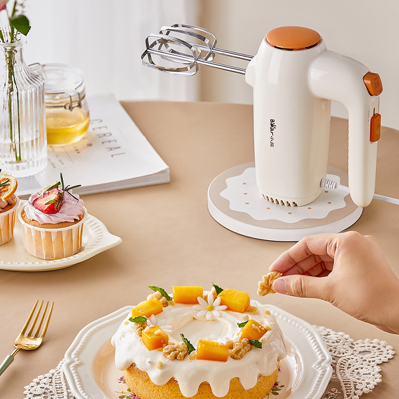 Little Bear's Ddq-B01K1 Electric Household Egg Beater Mini Cream Mixer Baking Whipper Blender Little Bear's Ddq-B01K1 Electric Household Egg Beater Mini Cream Mixer Baking Whipper Blender