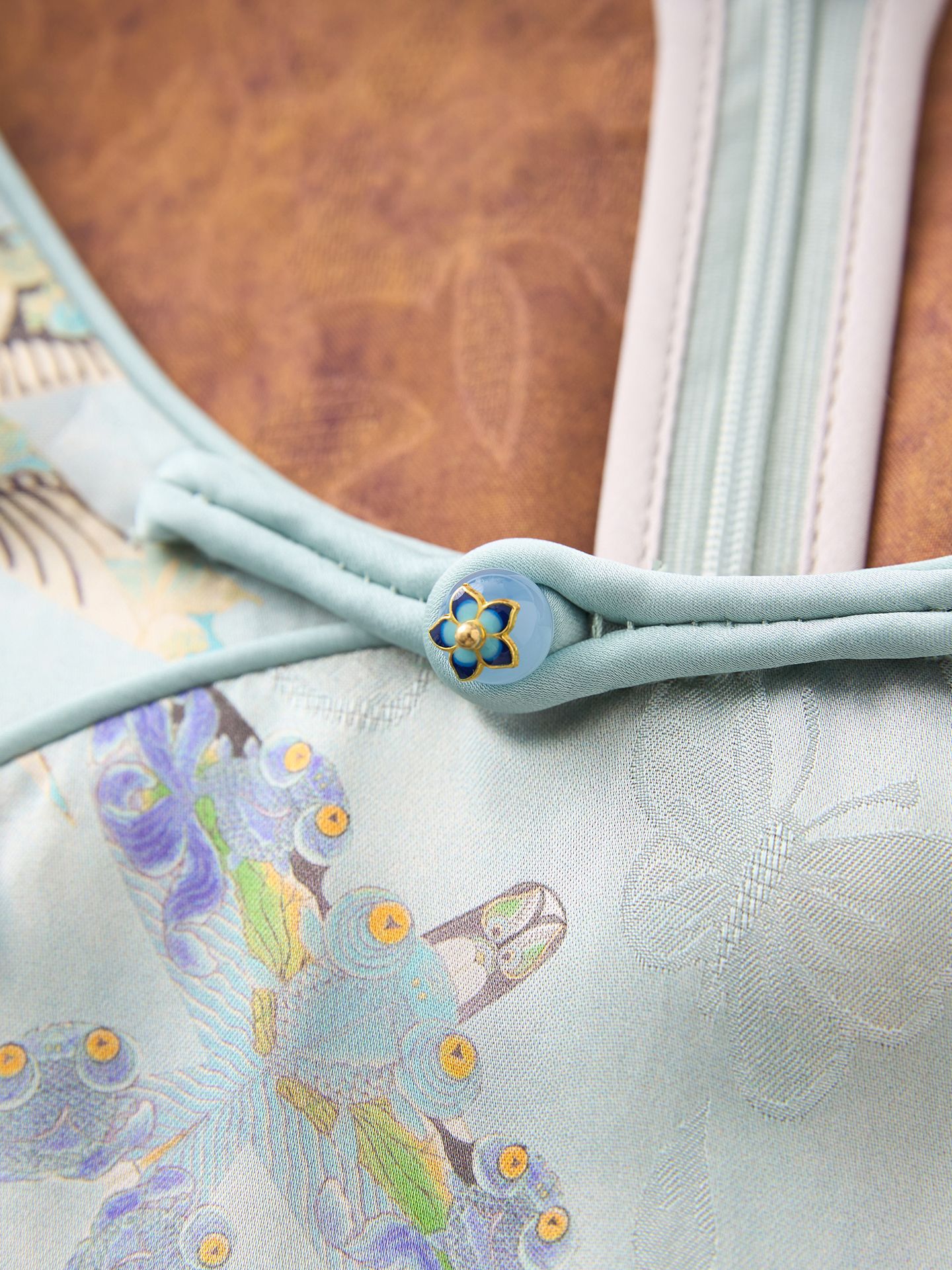 Váy sườn xám cách tân jacquard phong cách Trung Quốc chất liệu sợi mây thơm, dáng suông thắt eo, tay ngắn mùa hè — Màu xanh lam