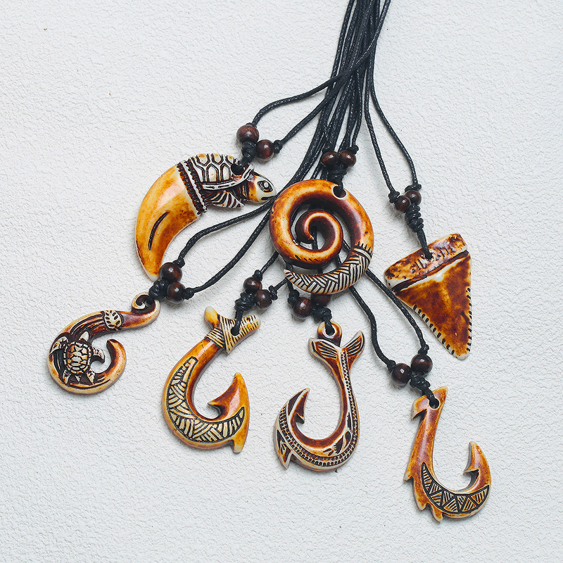 Vintage retractable resin fish hook pendant necklace wholesale daily casual couple jewelry hand woven accessories