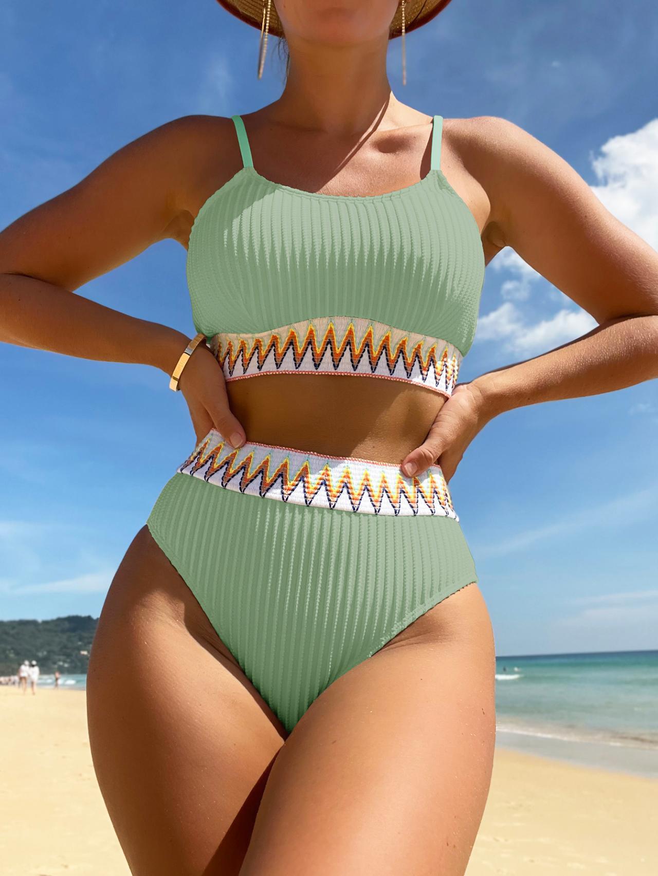 2023 nuevo bikini moda mujer dividida sin mangas europeo y americano traje de baño con almohadilla en el pecho traje de baño al por mayor bikini