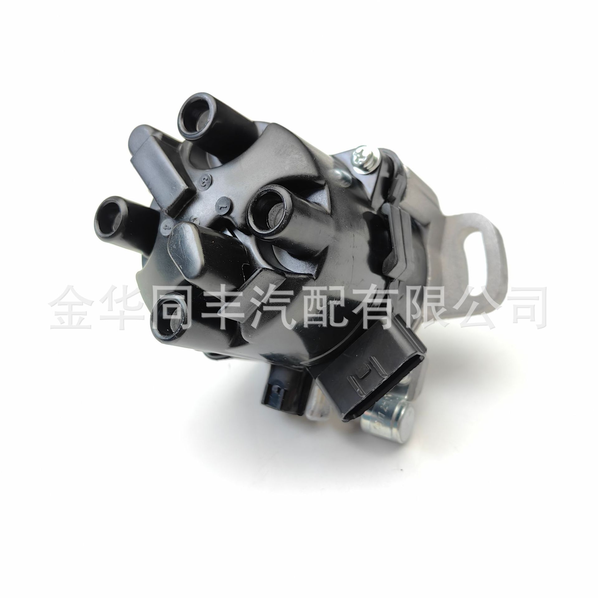 Cross-border hot sale suitable for Nissan distributor distributor 22100-om810 distributor large quantity Congyou *