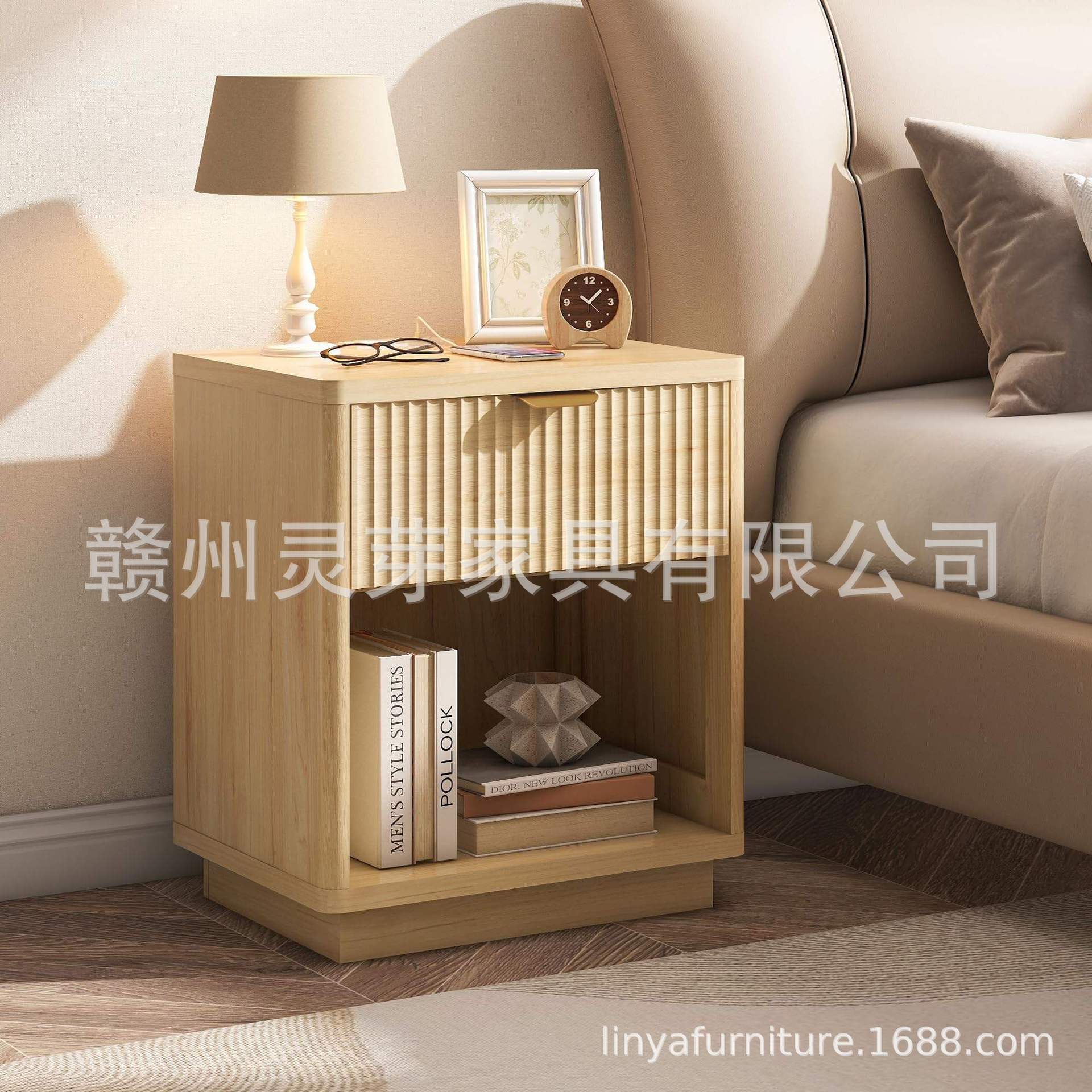 Mesita de noche personalizada transfronteriza con luces LED, recargable, pequeña, sencilla, moderna, para el hogar