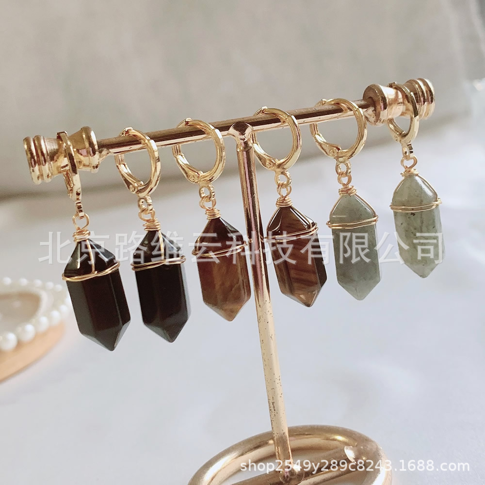 Pendientes de cristal natural de estilo explosivo transfronterizo, bala de doble punta, pequeña columna hexagonal, aretes de amatista de ágata roja, mujer