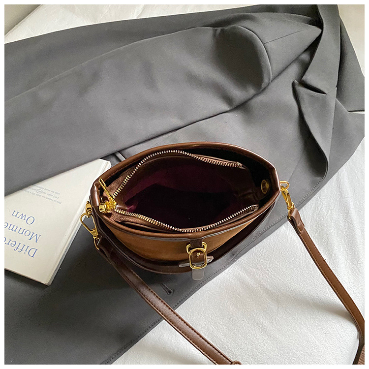 Cross-border 2025 otoño y invierno nuevo bolso de alta calidad bolso de cubo de aire extranjero bolso de hombro de mujer universal bolso de transporte