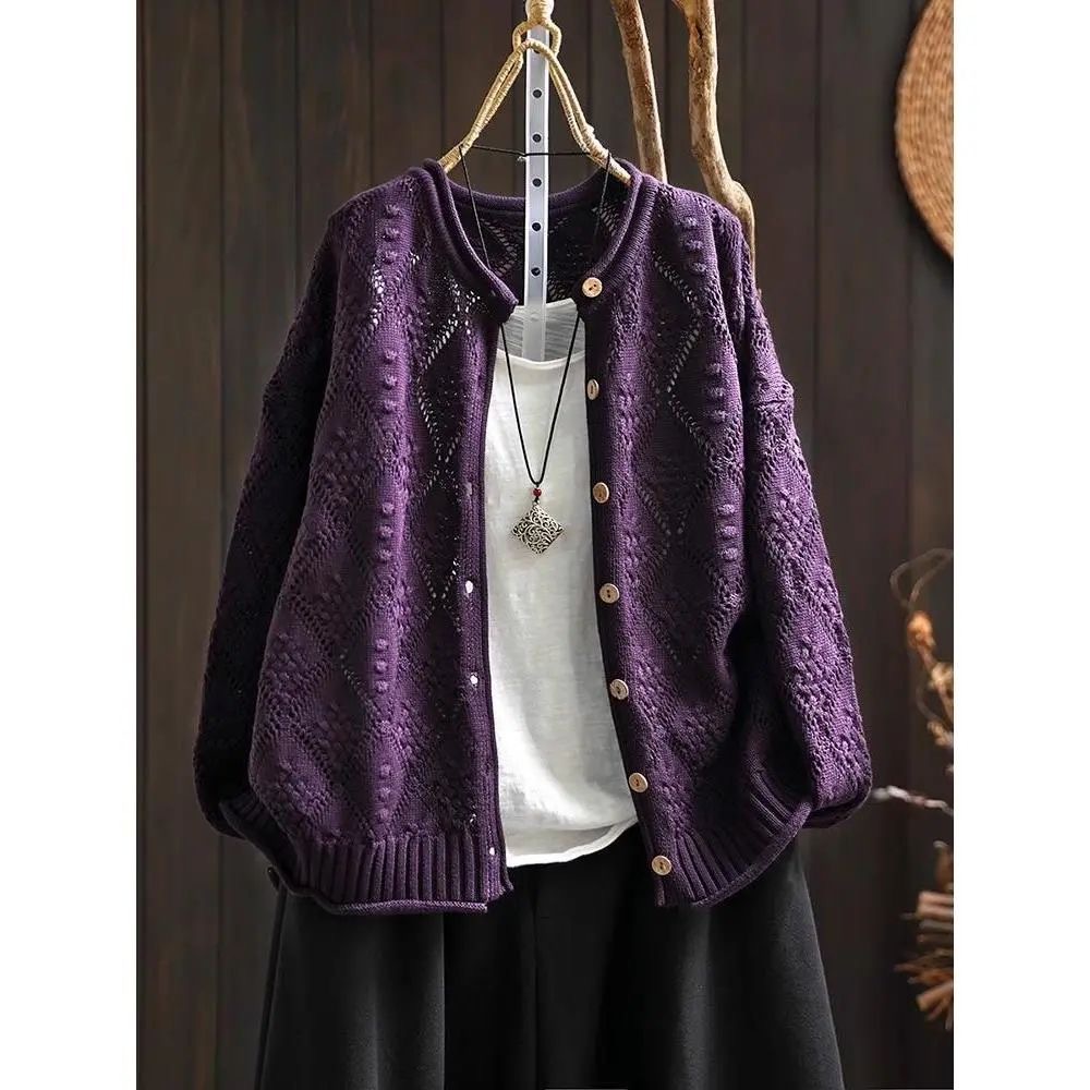 Autumn cardigan with diamond pattern