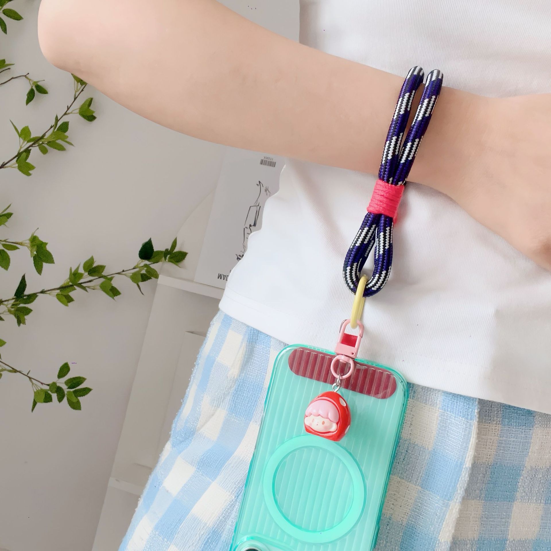 Cordón de dopamina para teléfono móvil, resistente a la pérdida y al grosor, duradero, cordón de muñeca tejido a mano, carcasa, accesorios colgantes de frutas europeas