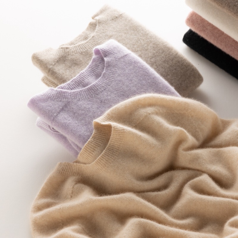 So Comfortable, Seamless One-Piece Cashmere Short-Sleeved Women's Round Neck Pullover Half-Sleeved Solid Color Knitted Sweater So Comfortable, Seamless One-Piece Cashmere Short-Sleeved Women's Round Neck Pullover Half-Sleeved Solid Color Knitted Sweater