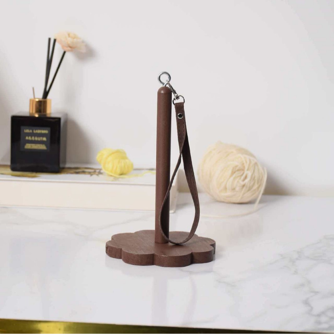 Herramientas auxiliares de soporte de bobina de madera en stock, soporte de bobina de madera reclinado, soporte de bobina de muñeca portátil desmontable