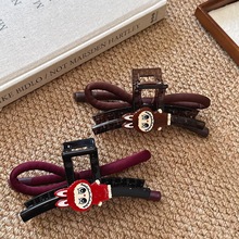 �ɐ�������AB��ץ�AŮ�n���߼��к����Y�l�A���|���X�׊A�����~�A