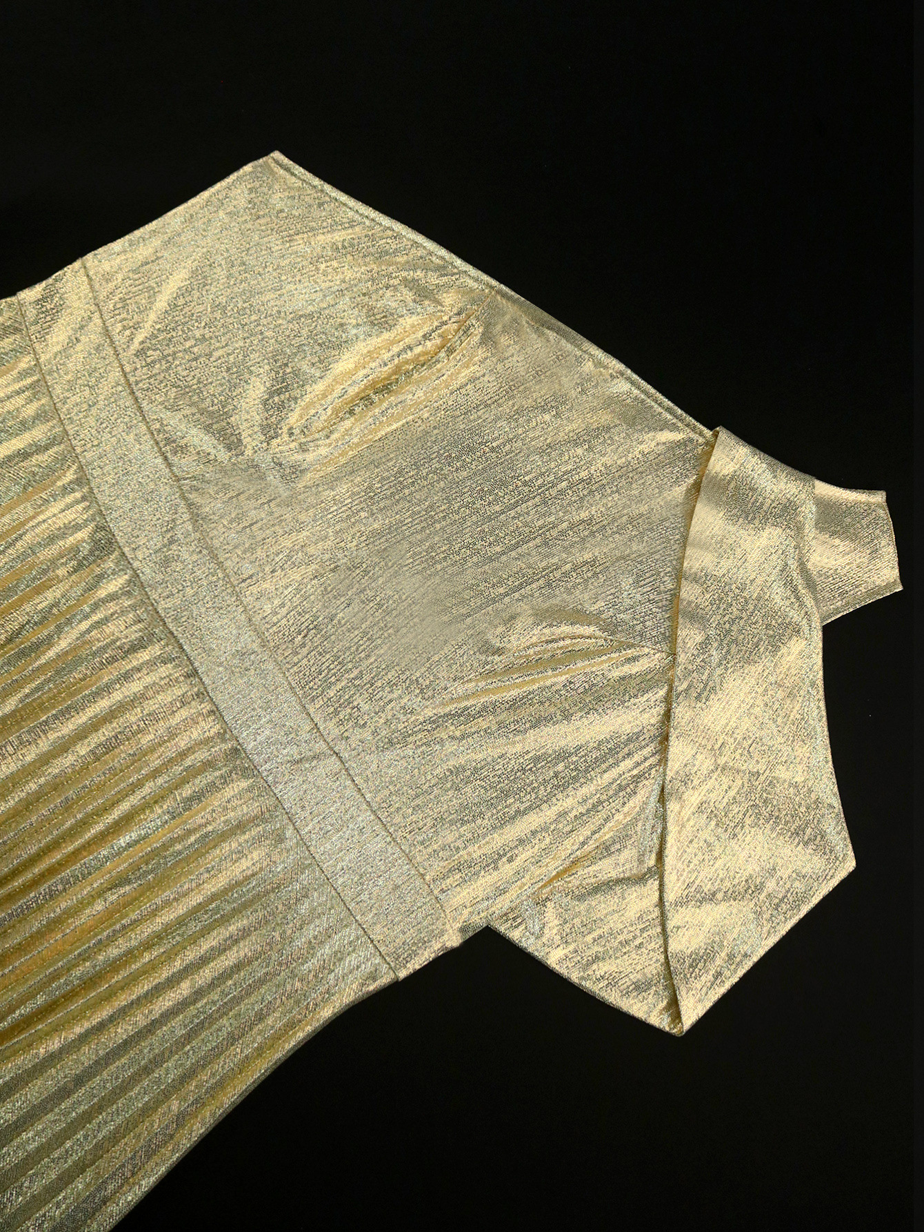 Elegante vestito da donna monospalla con gonna a pieghe da cerimonia_voghion.com