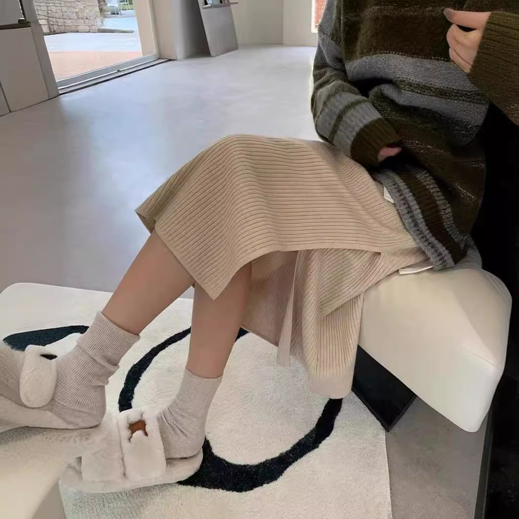 开叉纯色针织衫半身裙女高腰2024年新款中长款显瘦包臀修身一步裙