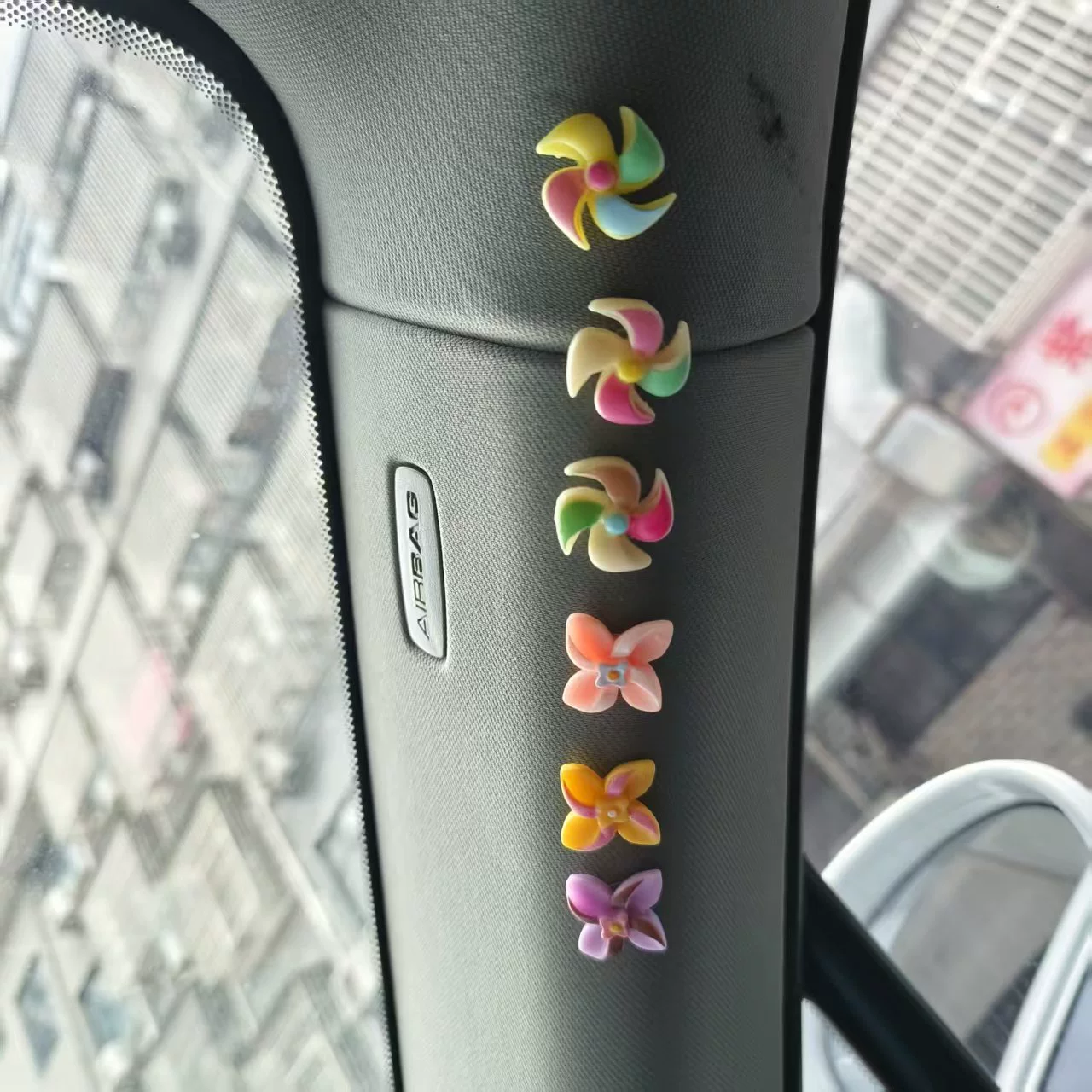 Чистый красный милый маленький ветряк автомобильный орнамент вращающийся гироскоп креативный автомобиль украшение внутри внутренней консоли