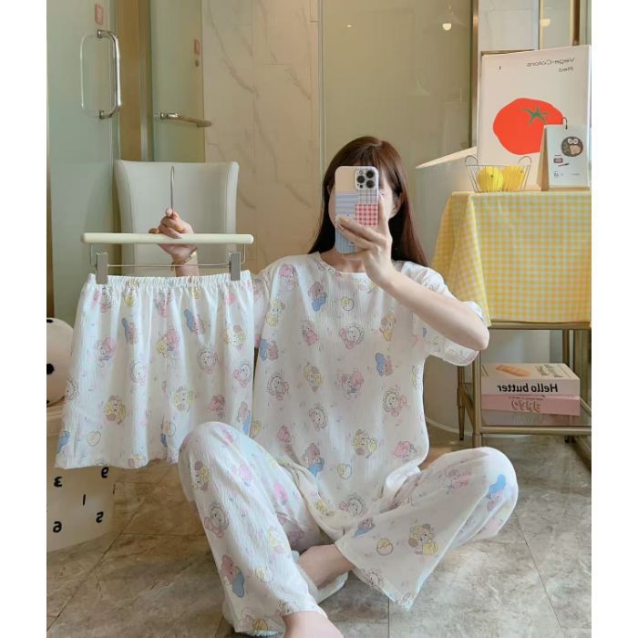 Venta al por mayor transfronteriza de una variedad de pantalones de manga corta de tres piezas, pijamas de mujer, pantalones cortos de algodón de nubes de verano de dibujos animados, servicio a domicilio