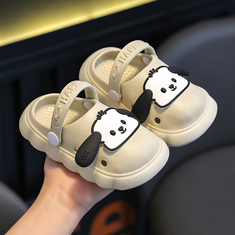 Eva Cartoon Slippers Puppy Outdoor Clogs Boys and Girls Soft-Soled Kidsren's Closed-Toe Shoes Can Be Worn Outside Winter Style