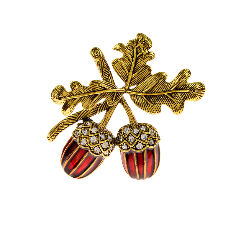 Retro brooch