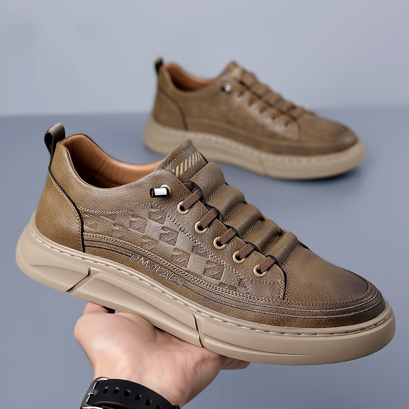 Zapatillas deportivas transpirables de suela gruesa para hombre, verano 2026, calzado deportivo informal cómodo, zapatos de hombre versátiles y modernos, venta al por mayor.