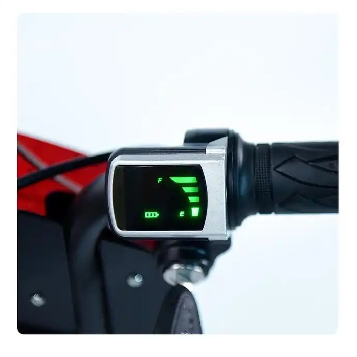 Venta caliente de los niños eléctricos coche de deriva de tres ruedas de bebé puesto cuadrado adulto regular coche de cola cochecito de alquiler fabricante