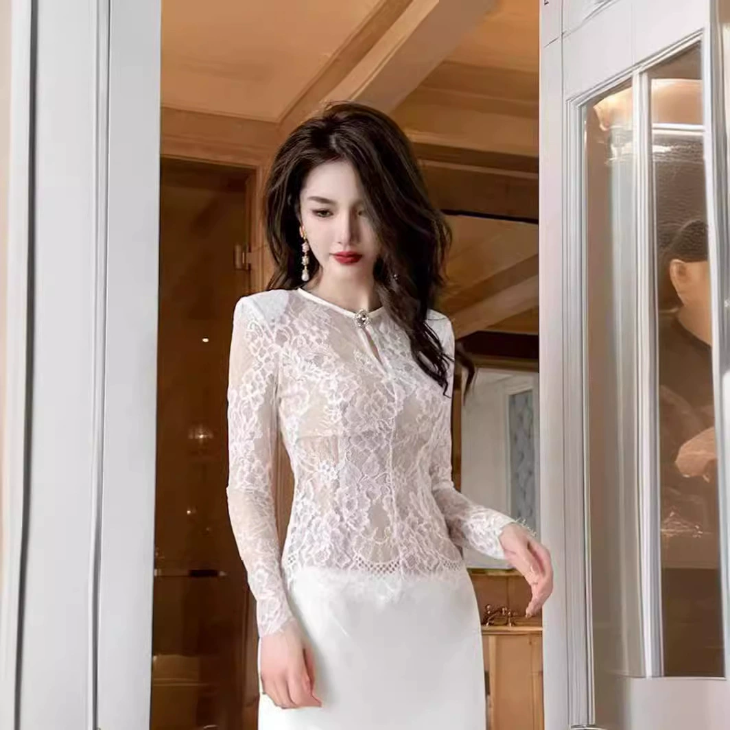 Модный дикий дизайн чувство нишевые кружевные рубашки с нижней строкой