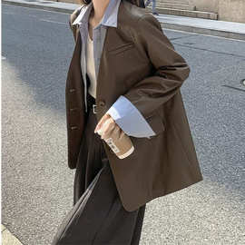 衬衫领假两件皮衣外套女春秋新款美拉德港风流行皮西装夹克