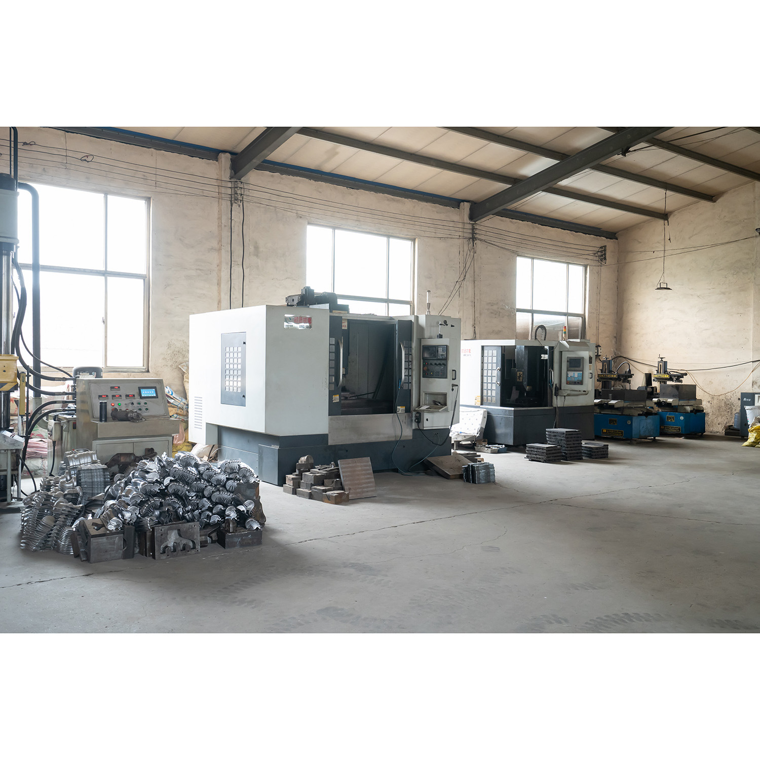 Factory Direct supply for Beijing Hyundai IX35 Sonata Kia zhiran three-way catalyst high standard boutique