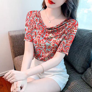 �ļ�����Ѷ��I���±��z���ŕr�ж���ٴ������黨����ӡ��Ů�b��