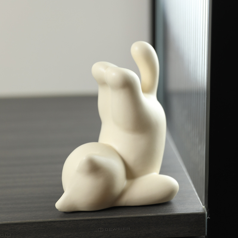 Adornos de arte abstracto de gato de cerámica invertida moderna, muebles para el hogar, sala de estar, mueble de vino, mueble de TV, decoración suave de oficina
