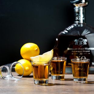 Shot glassС�Ɑ���Xƽ��V�汭��׸߰���С�A���׾Ʊ��̶ȱ�