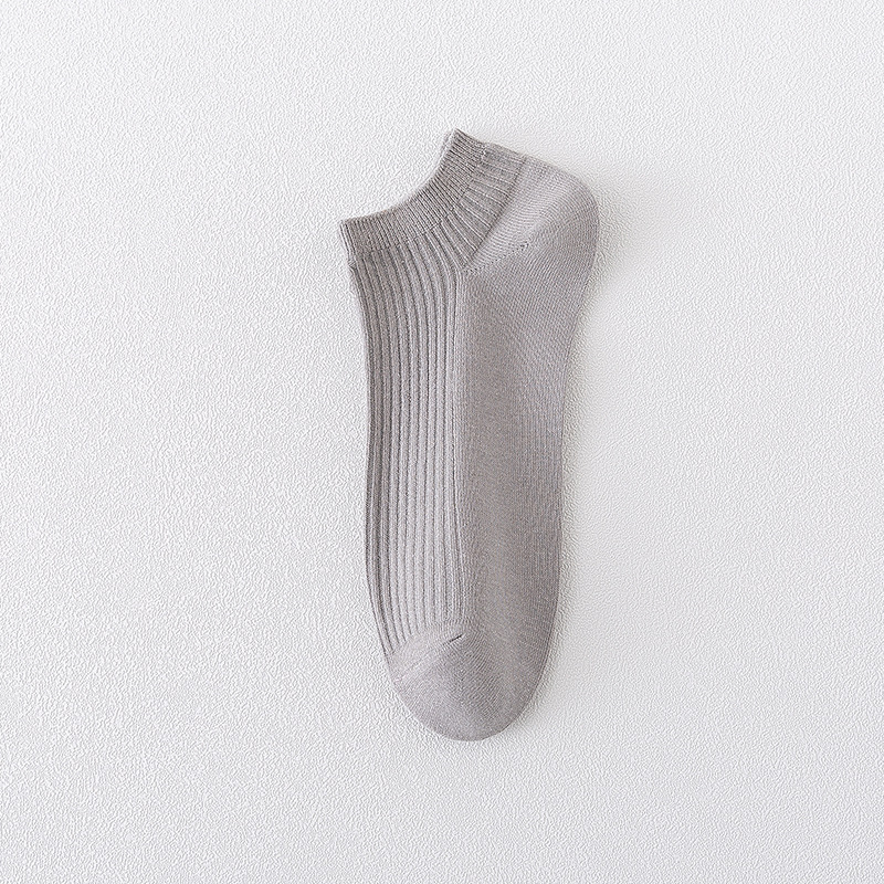 Calcetines cortos para hombres de verano antiolor sudor calcetines de algodón sólido para hombres de verano delgado comercial de doble aguja invisible calcetines de barco para hombres