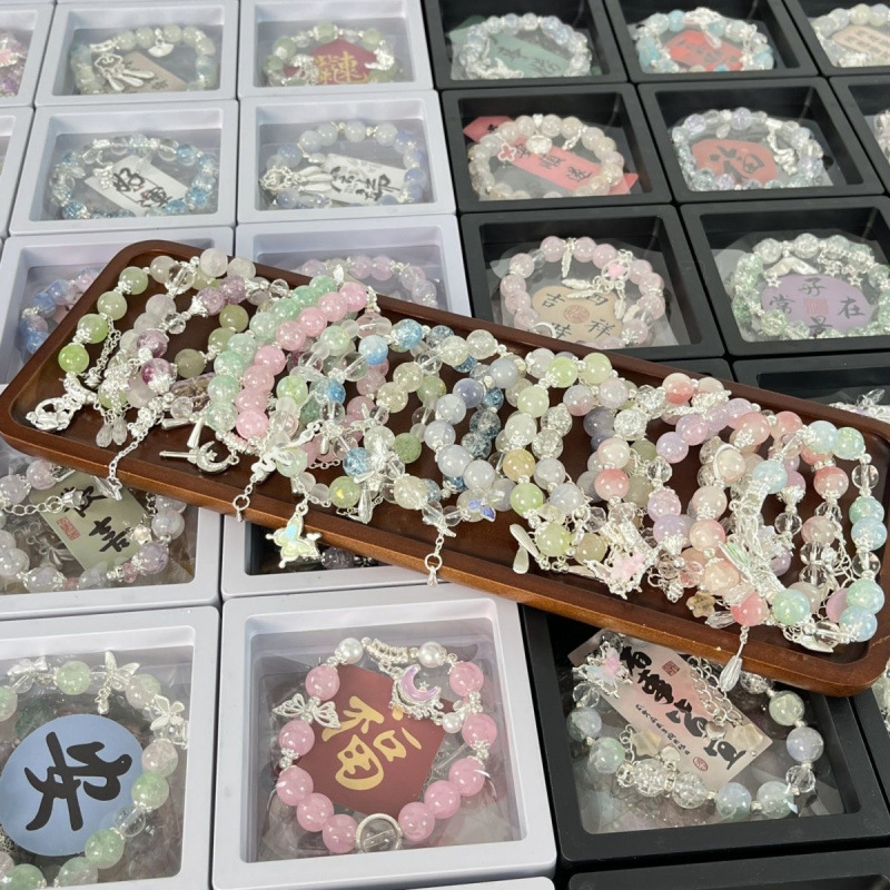 New Style Hello Kitty Bracelet Tiktok Same Style Bracelet Couple DIY Handmade Beaded Bracelet Gift for Best Friend Girlfriend New Style Hello Kitty Bracelet Tiktok Same Style Bracelet Couple DIY Handmade Beaded Bracelet Gift for Best Friend Girlfriend