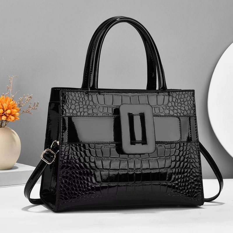 One-shoulder bag for leisure, shoulder bag