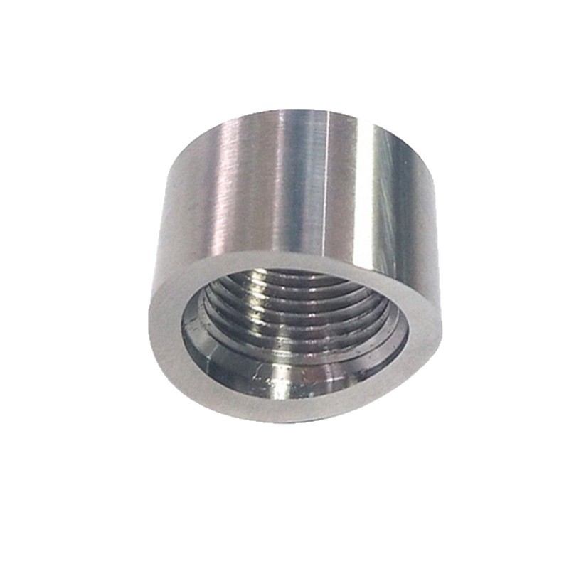 Tornillo de soldadura M18X1.5 de acero inoxidable con rosca interna y base de muesca para tubo de escape, piezas automotrices mecanizadas.