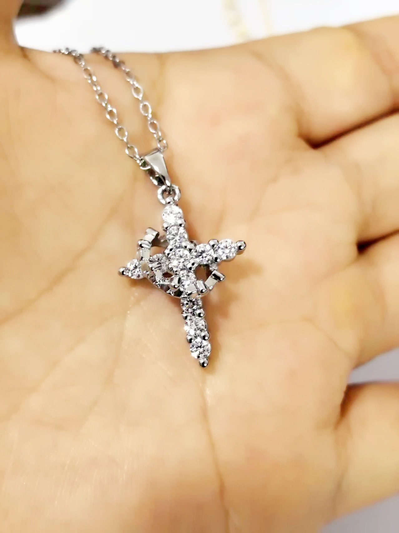 Women's Crown Cross Hollow Design Colorful Zircon Clavicle Chain Necklace Light Luxury Gold Plated Copper Jewelry detail image 12
