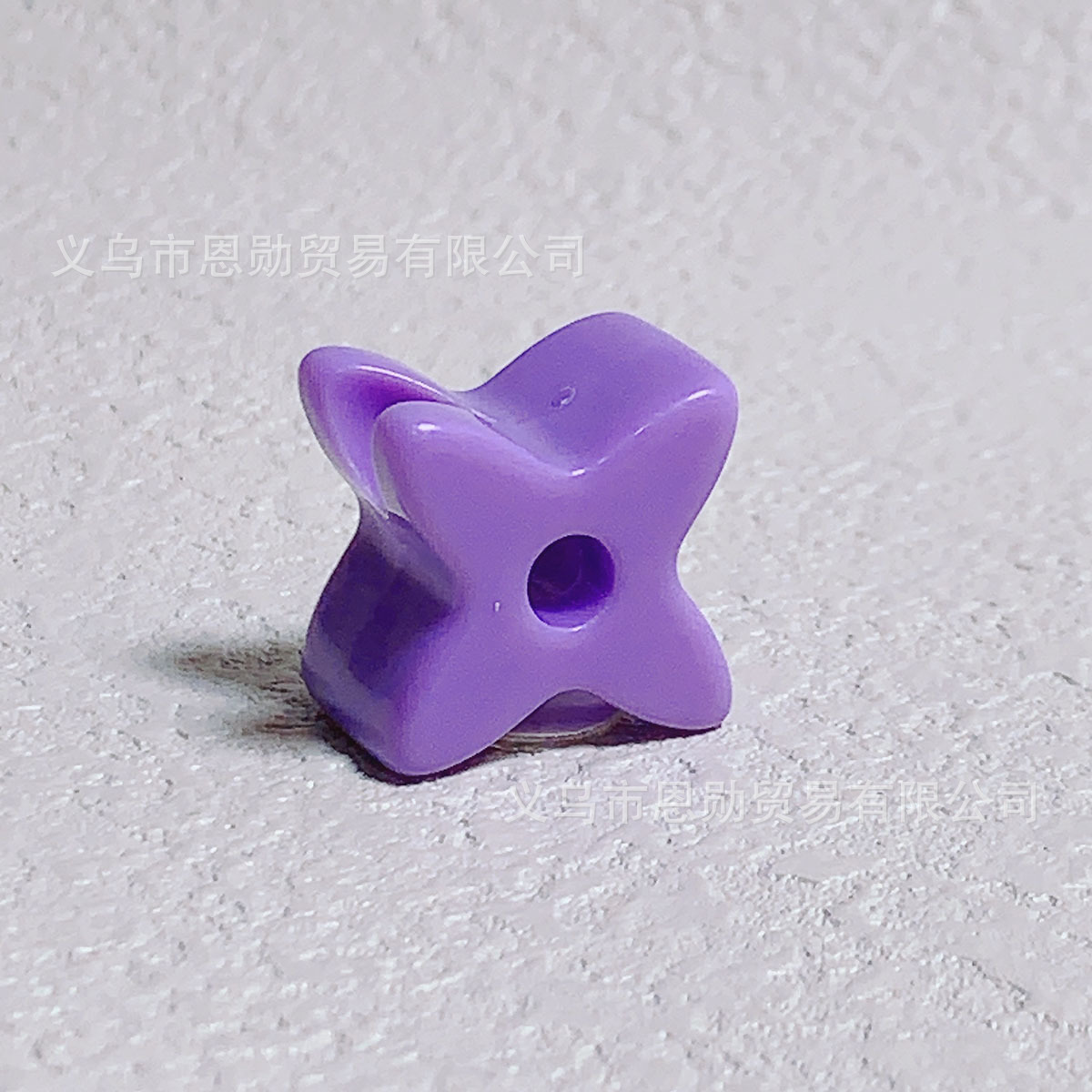 X (light purple)