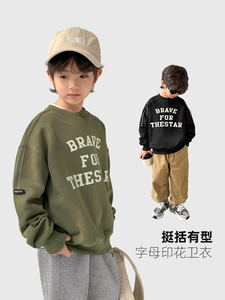 海麻家子供服2025冬新作男の子用裏起毛冬服スウェットシャツ、かっこいい男の子用プルオーバー、秋冬服