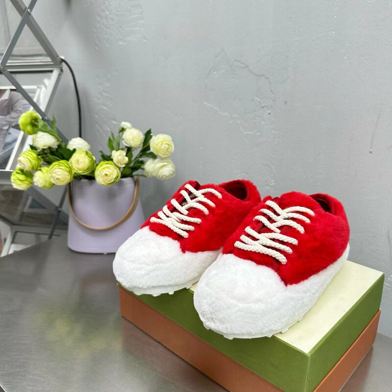 High-Bottom Quality 2024 Winter Rabbit Fur One-Piece Round Toe Shallow Mouth Flats Bottom Lace-Up Warm Casual Shoes Furry Shoes Cotton Shoes for Women