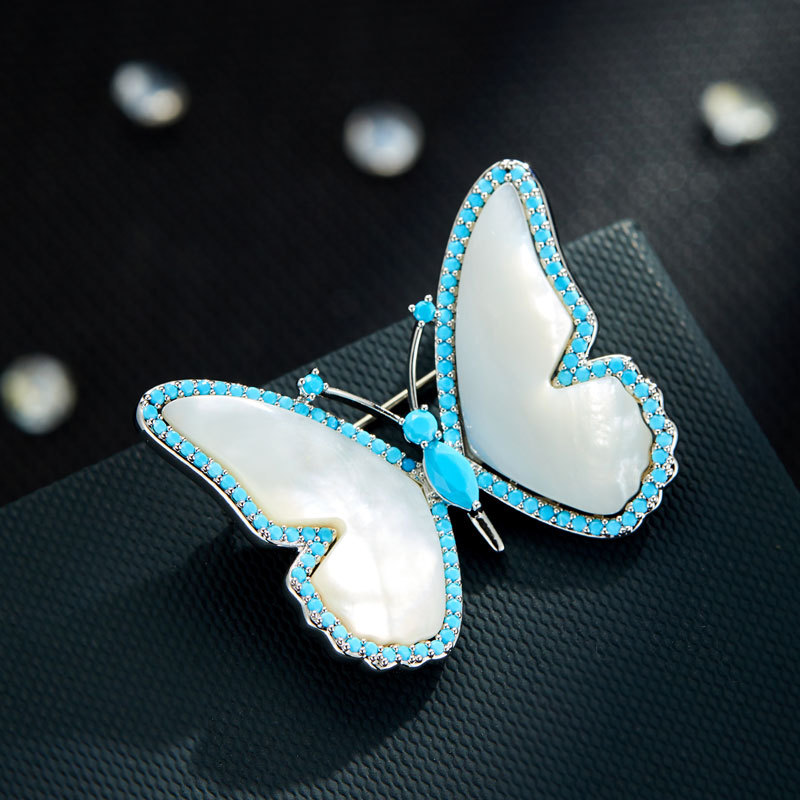High-Definition Natural Mother-Of-Pearl Butterfly Brooch with Turquoise Decoration, Elegant Dual-Purpose Pendant, Clothing Corsage, New Brooch