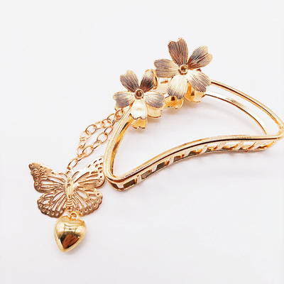 抖音网红蝴蝶珍珠流苏抓夹头饰发夹后脑勺夹盘发新款韩式鲨鱼夹