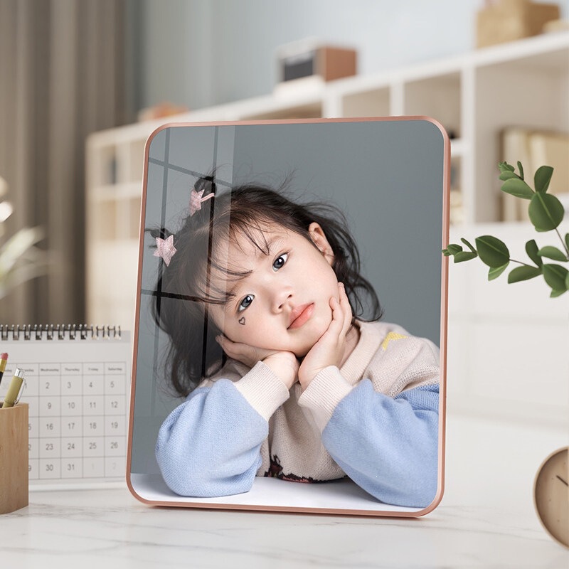 Print Photos and Make Them into Frames, Customize Printed Baby Photos, Crystal Photo Stands, and Create Wedding Photo Album Decorations Print Photos and Make Them into Frames, Customize Printed Baby Photos, Crystal Photo Stands, and Create Wedding Photo Album Decorations