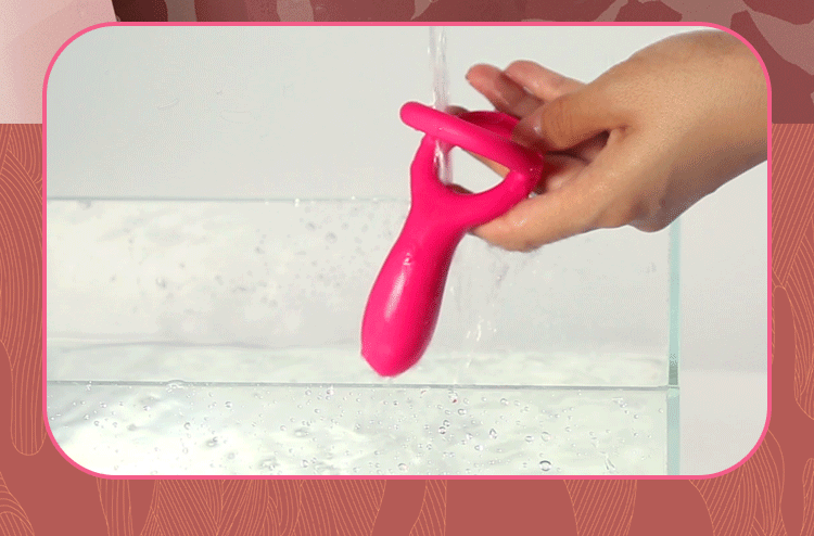 Remote-Control Vibrating V-Shaped Double Ring with 10 Frequencies, Silicone Couples Wearable — detail image 13
