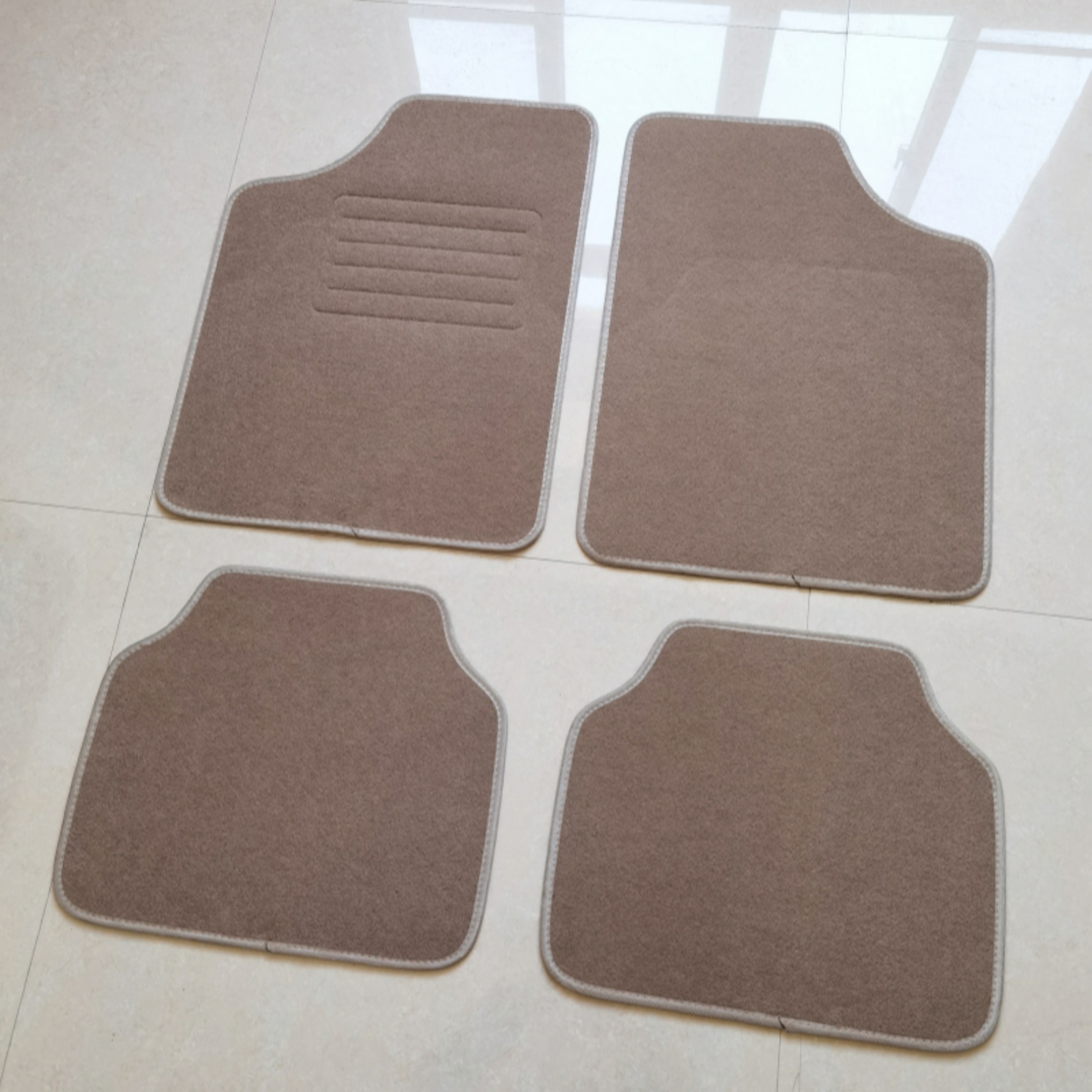 Car Suede Anti-Slip Floor Mats, Large Surround Protective Mats, Carpet Mats, Suv Mats, Universal Waterproof Floor Mats, Flame Retardant and Wear-Resistant