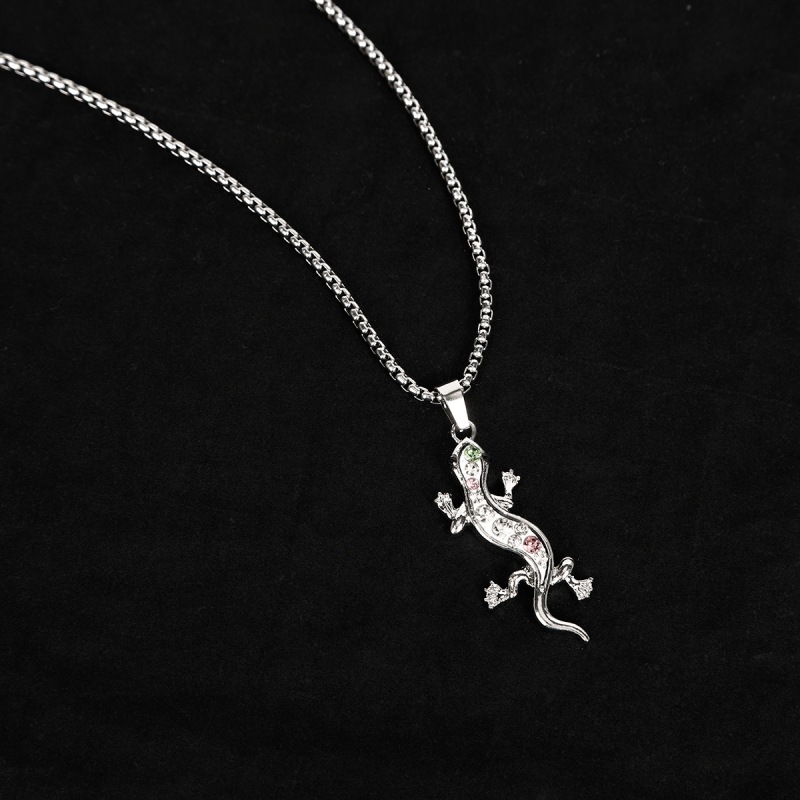 Gecko Lizard Animal Pendant Necklace For Men And Women Trendy_voghion.com