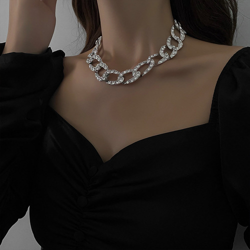 Elegant Cuban Link Diamond Necklace for Women, Ins-inspired Minimalist Luxury Brand Lockchain, Choker Necklace with a Chic and Refined Style